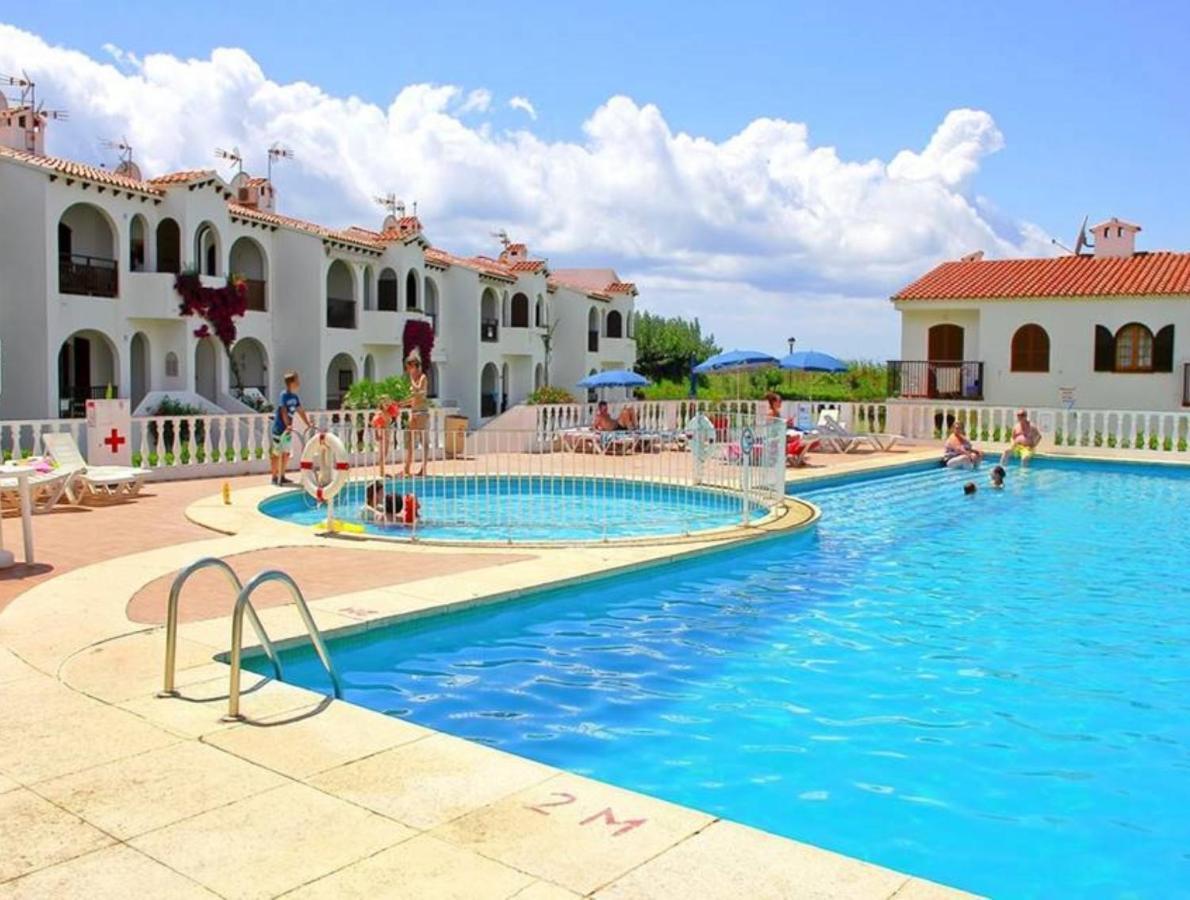 Apartamentos Girasols Gardens Sup 2-F Son Bou Dış mekan fotoğraf